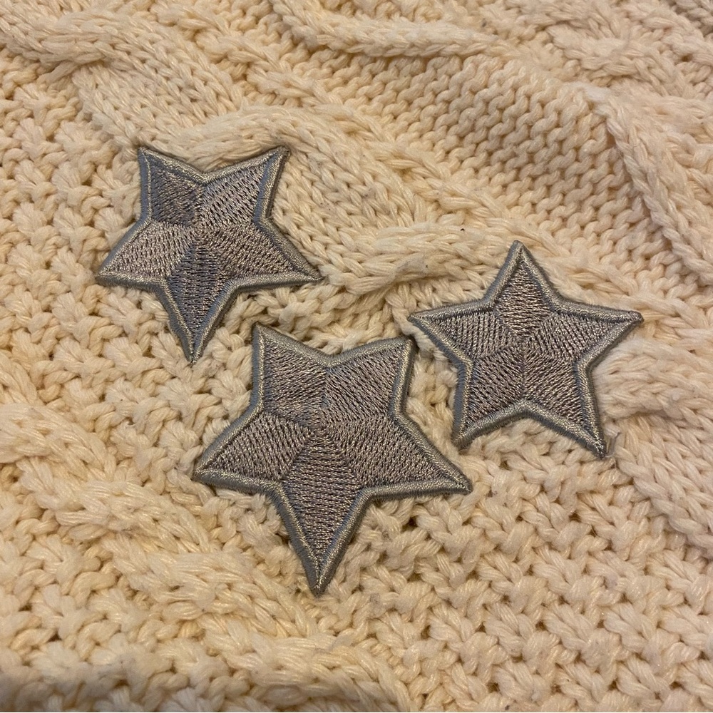 Taylor Swift CARDIGAN Cream Cable HEAVY Knit with Star Accents Oversized Fit - Picture 7 of 16